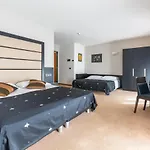 La Perla 4*