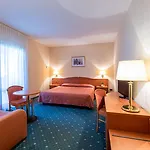 La Perla 4* Равасклетто