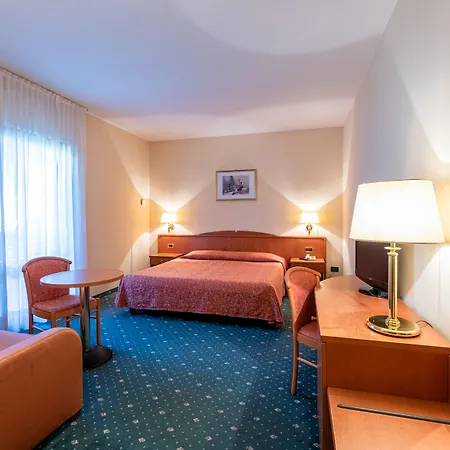 La Perla 4* Ravascletto